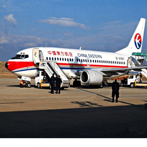 通化机场货运航空快运业稳步发展的原因是什么？